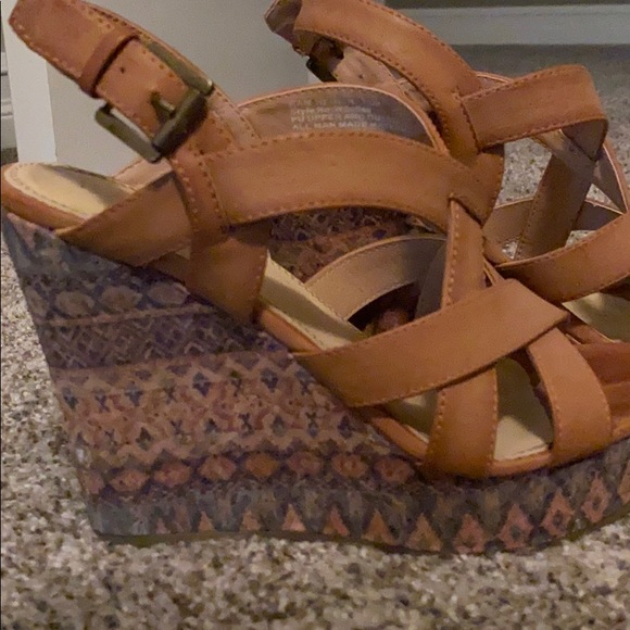 Wedges - Picture 2 of 2
